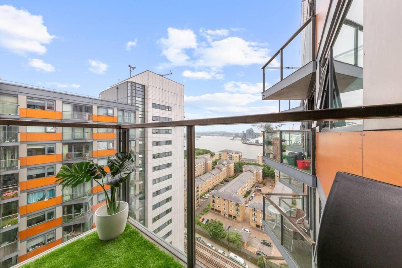 Lovely & Cosy 2 Beds London Skyline View エクステリア 写真