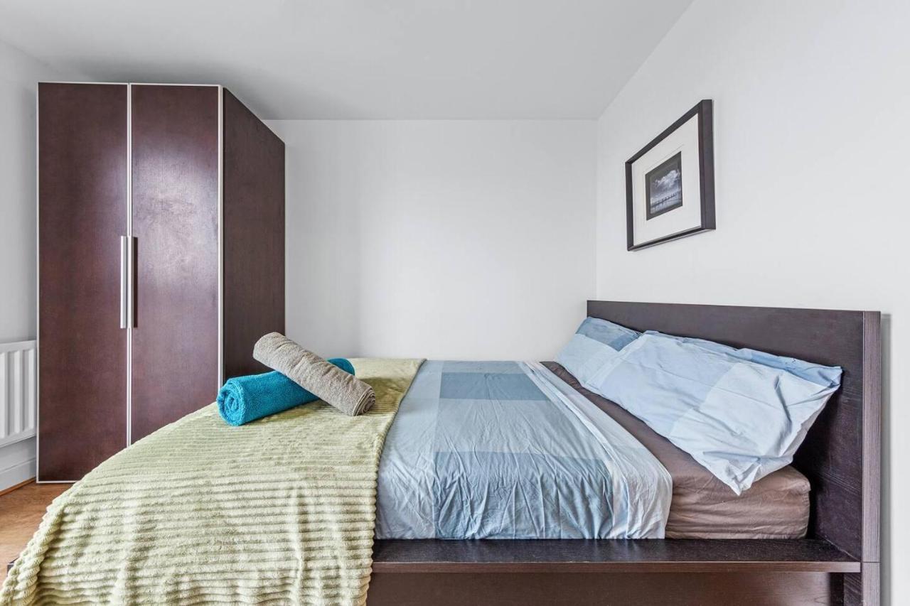 Lovely & Cosy 2 Beds London Skyline View エクステリア 写真